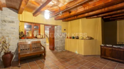 House on Cal Bordes Street photo 4