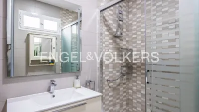 Piso en calle Recaredo photo 26