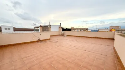 House on Emilia Pardo Bazán Street photo 2
