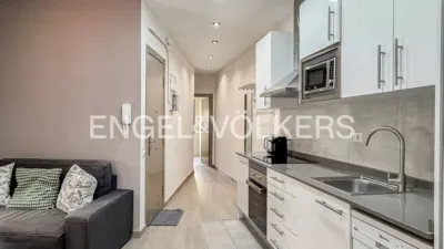 Piso en alquiler en El Raval - Imagen 2
