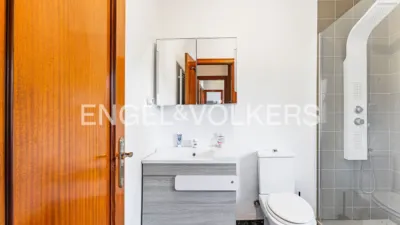 House in Torrelles de Llobregat photo 34