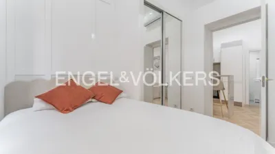 Apartamento en alquiler en Calle del Conde Duque - Imagen 11