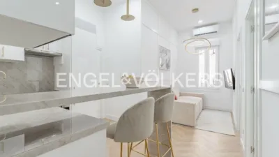 Apartamento en alquiler en Calle del Conde Duque - Imagen 4