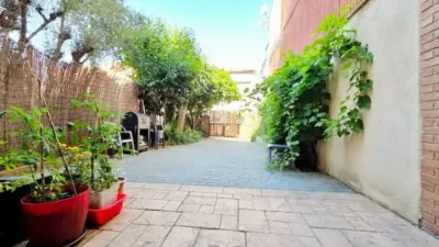 Townhouse in Palau-solità i Plegamans photo 2