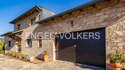 House in Vallirana photo 6