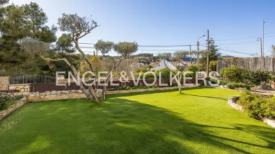 House in Vallirana photo 9
