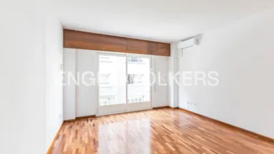 Apartamento en alquiler en Calle de las Naciones - Imagen 2