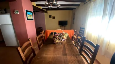 Casa en venta en Calle Baja, 7, Blesa de 47.500 €
