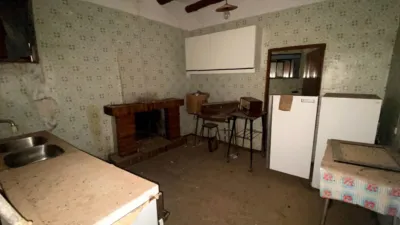 Casa en venta en Calle Baja, 7, Blesa de 47.500 €