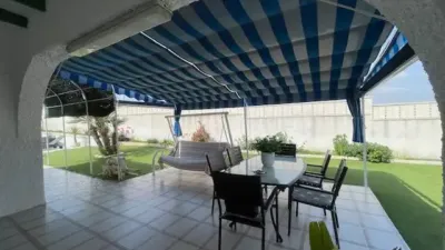 Chalet on Calle de la Bahía photo 30
