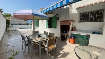 Chalet on Calle de la Bahía photo 36