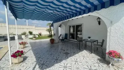 Chalet on Calle de la Bahía photo 31