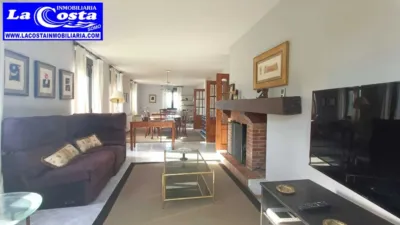 Chalet on Avenida del Ayuntamiento photo 20