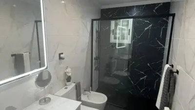 Apartment in Iralabarri photo 9