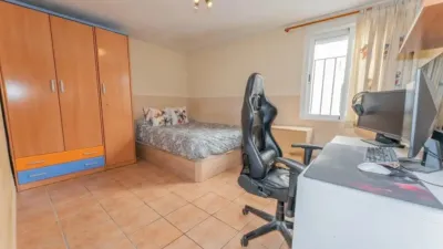 Apartment in Carrús Este-Camí dels Magros photo 17