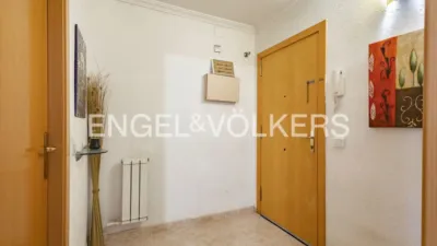 Ground floor apartment in Sant Andreu de La Barca photo 2