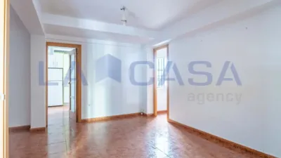Apartment in Amate photo 4