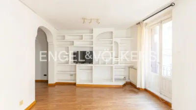 Apartment on Calle de Mesonero Romanos photo 2