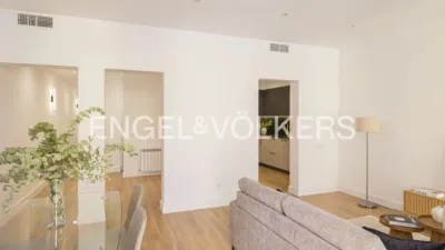 Apartment in Palacio photo 5