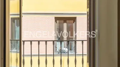 Apartment in Palacio photo 16