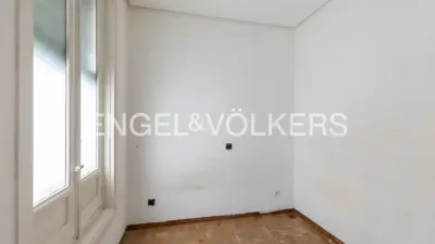 Apartment on Calle de Mesonero Romanos photo 18