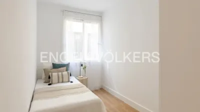 Apartment in Palacio photo 10
