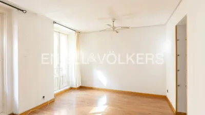 Apartment on Calle de Mesonero Romanos photo 24