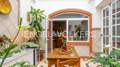 Townhouse in Santiponce photo 16