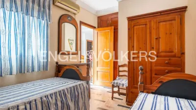Townhouse in Santiponce photo 20