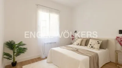 Apartment in Palacio photo 9