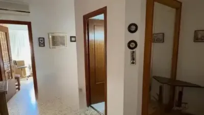 Apartment in Onil photo 4