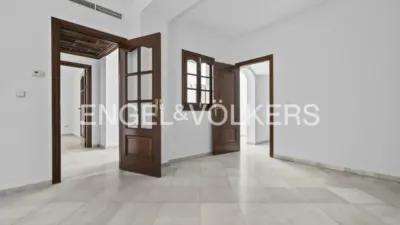 Townhouse in Osuna photo 6