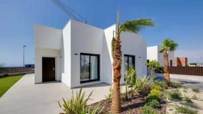 Chalet on Carrer Herba Lluisa photo 10