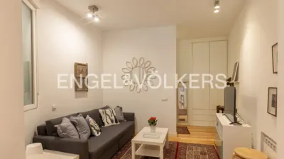 Apartment in Palacio photo 26