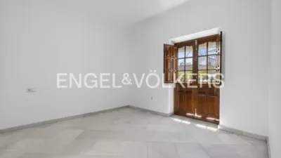 Townhouse in Osuna photo 32