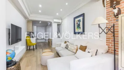 Apartment on Calle del Duque de Sesto photo 3