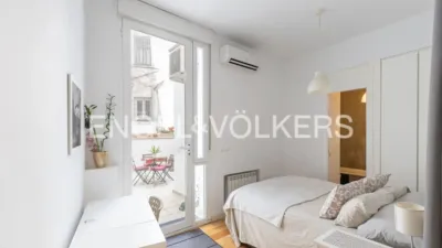 Apartment in Palacio photo 6