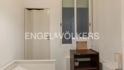 Apartment in Palacio photo 52