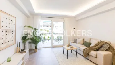 Apartment in Guindalera photo 2