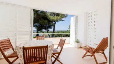 Apartment in Els Pins photo 3