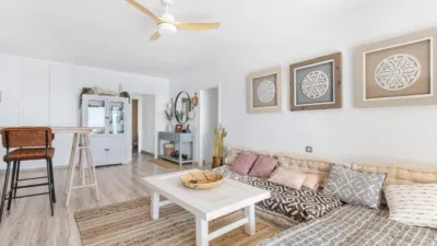 Apartment on Carrer de Sax photo 10