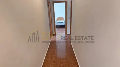 Flat on Avenida del Arquitecto Antoni Gilabert photo 12