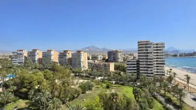 Apartment on Carrer de Sax photo 8