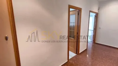 Flat on Avenida del Arquitecto Antoni Gilabert photo 4