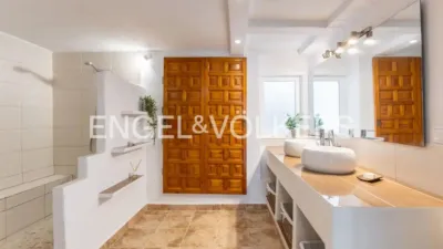 Villa in La Plana photo 66