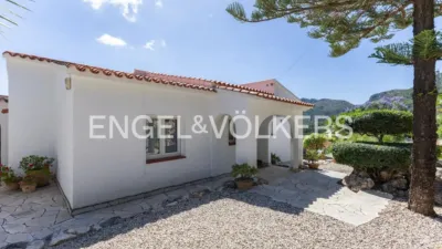 Villa in La Plana photo 59