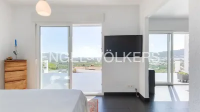 Villa in La Plana photo 70