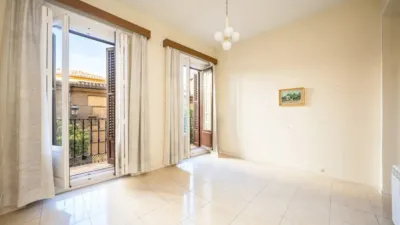 Apartment on Postigo de San Martín Street photo 3
