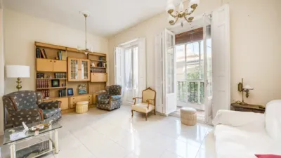 Apartment on Postigo de San Martín Street photo 5