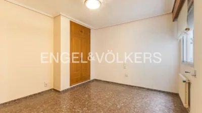 Flat on Carrer de l'Editor Manuel Aguilar photo 14